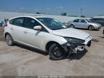 2016 Ford Focus Titanium White vin: 1FADP3N22GL311551