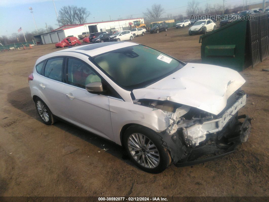 2017 Ford Focus Titanium White vin: 1FADP3N22HL239820