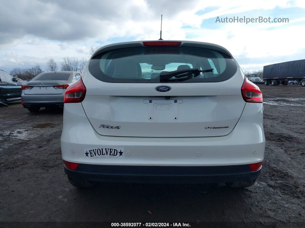 2017 Ford Focus Titanium White vin: 1FADP3N22HL239820