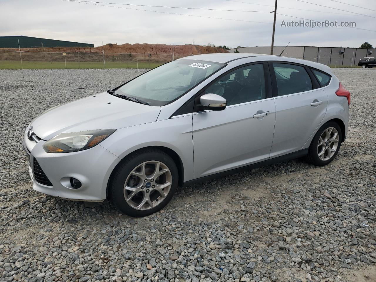 2013 Ford Focus Titanium Серебряный vin: 1FADP3N23DL203287