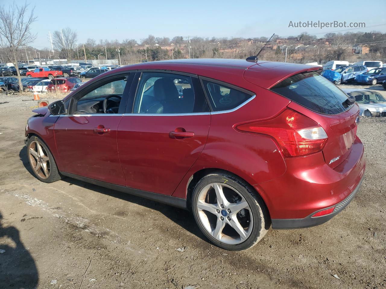 2013 Ford Focus Titanium Burgundy vin: 1FADP3N24DL175368