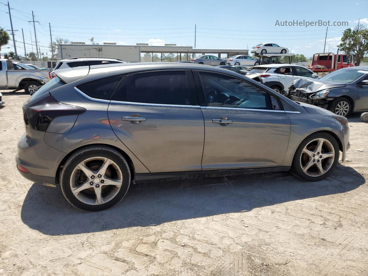 2013 Ford Focus Titanium Gray vin: 1FADP3N25DL104227