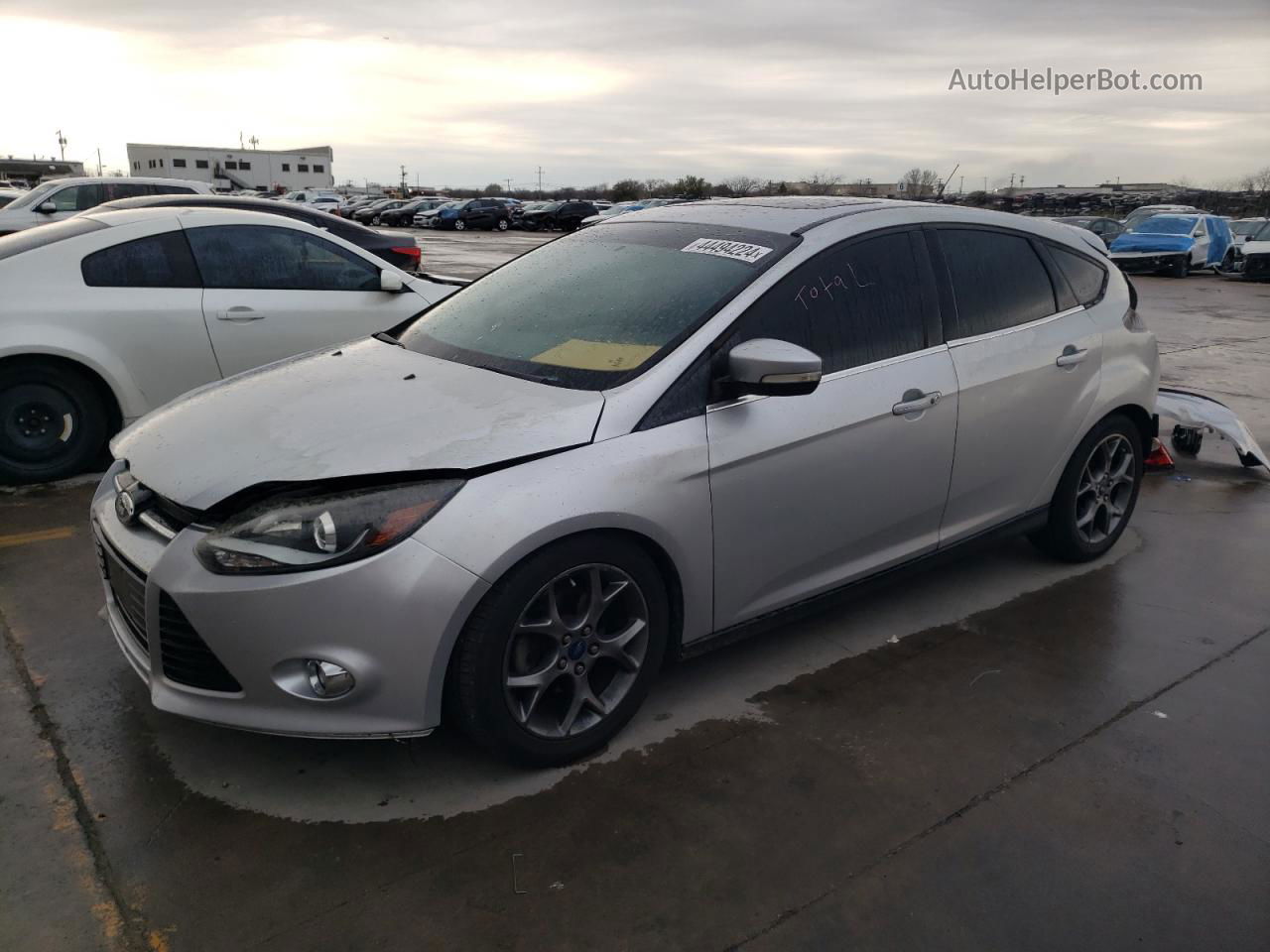 2014 Ford Focus Titanium Silver vin: 1FADP3N25EL381347