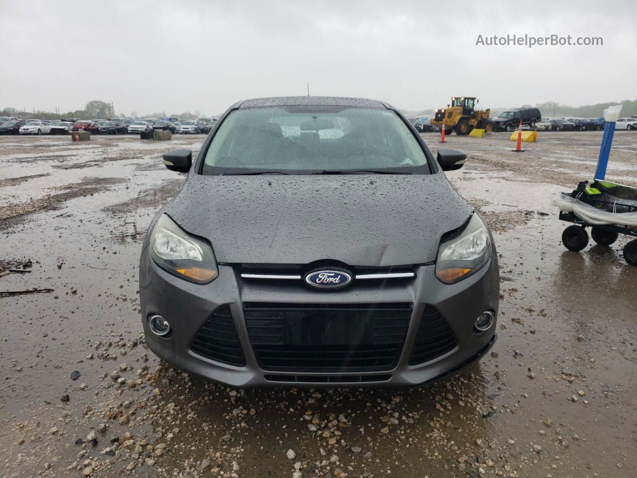 2014 Ford Focus Titanium Серебряный vin: 1FADP3N25EL431065