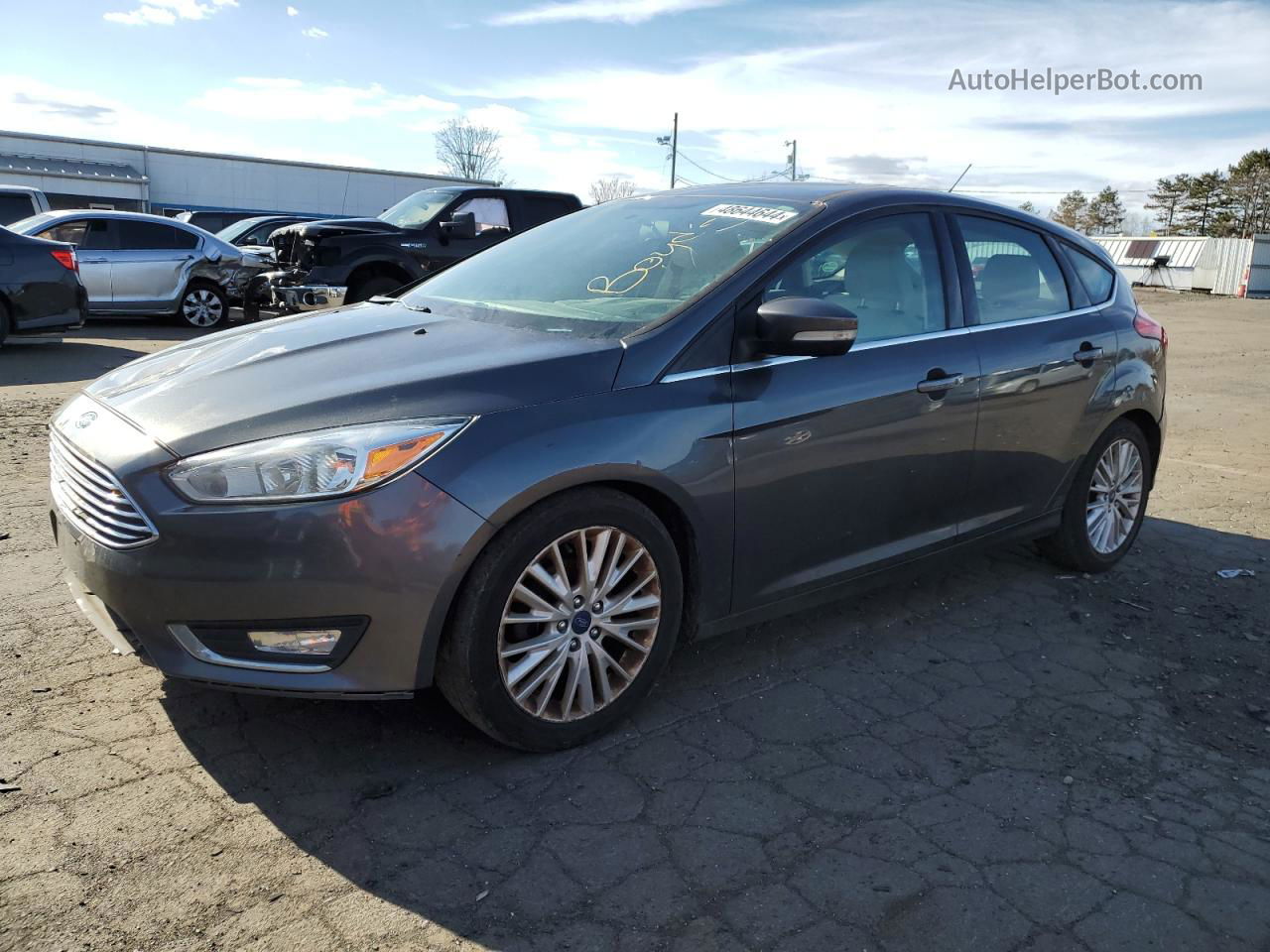 2017 Ford Focus Titanium Gray vin: 1FADP3N25HL287280