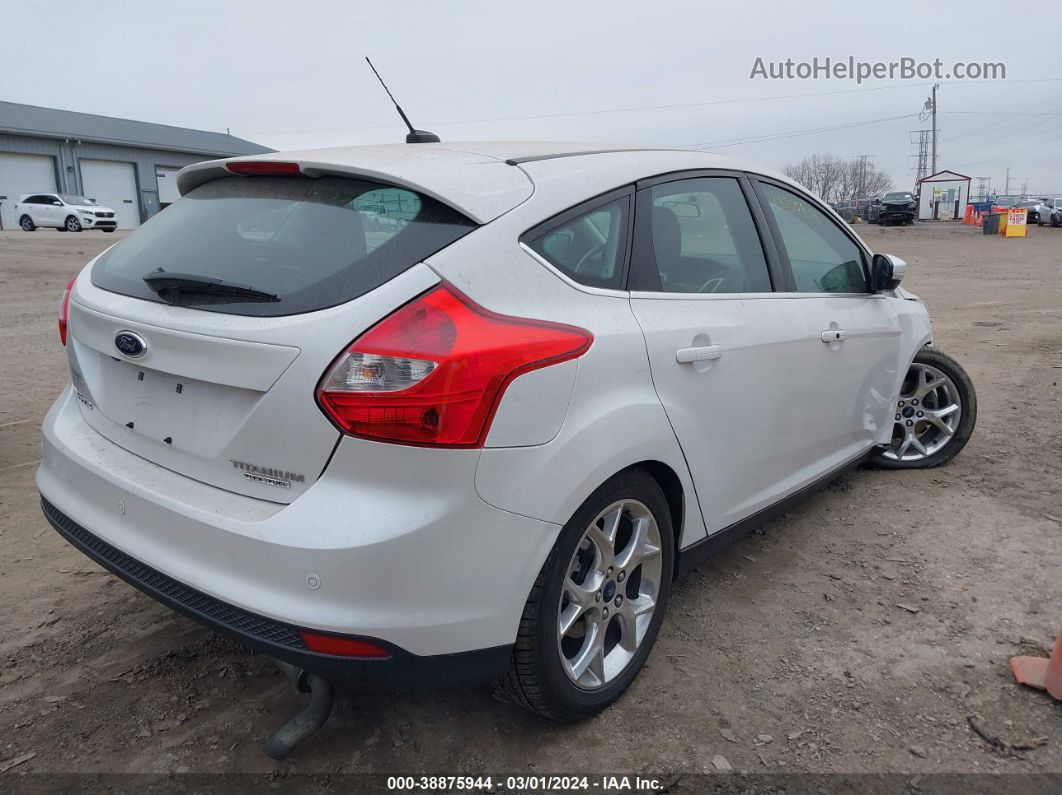 2014 Ford Focus Titanium Белый vin: 1FADP3N26EL420544