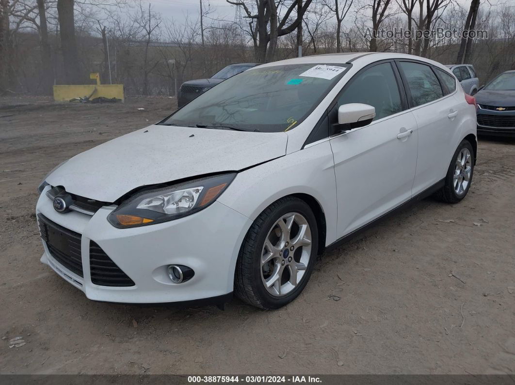 2014 Ford Focus Titanium Белый vin: 1FADP3N26EL420544