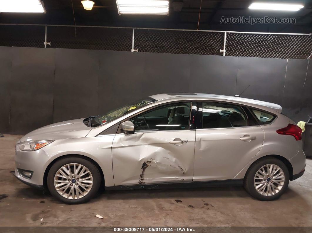 2017 Ford Focus Titanium Silver vin: 1FADP3N26HL265966