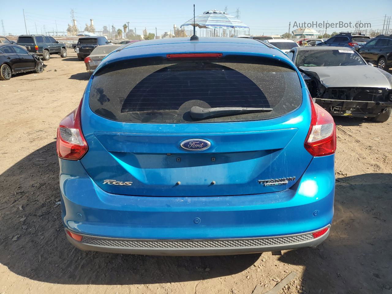 2013 Ford Focus Titanium Teal vin: 1FADP3N27DL284648