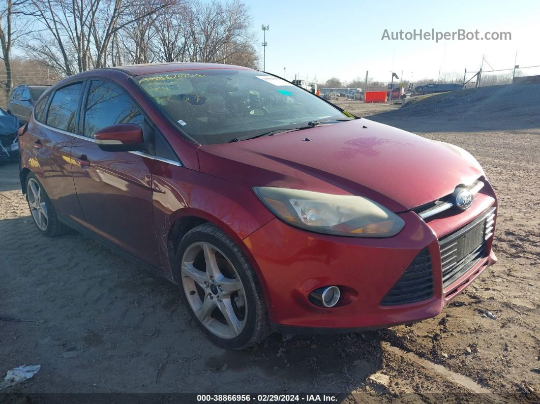 2014 Ford Focus Titanium Burgundy vin: 1FADP3N28EL422179