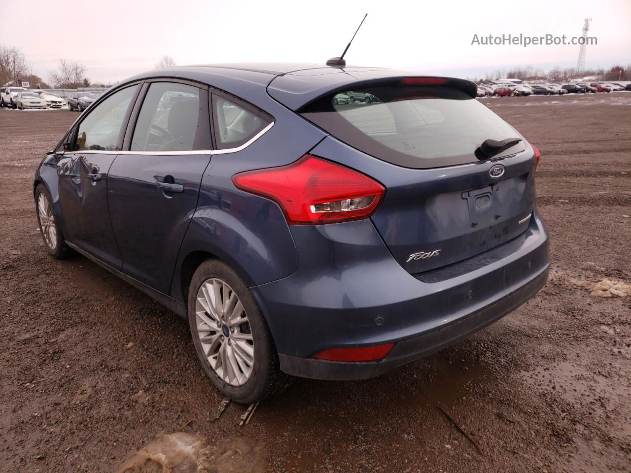 2018 Ford Focus Titanium Синий vin: 1FADP3N28JL290082