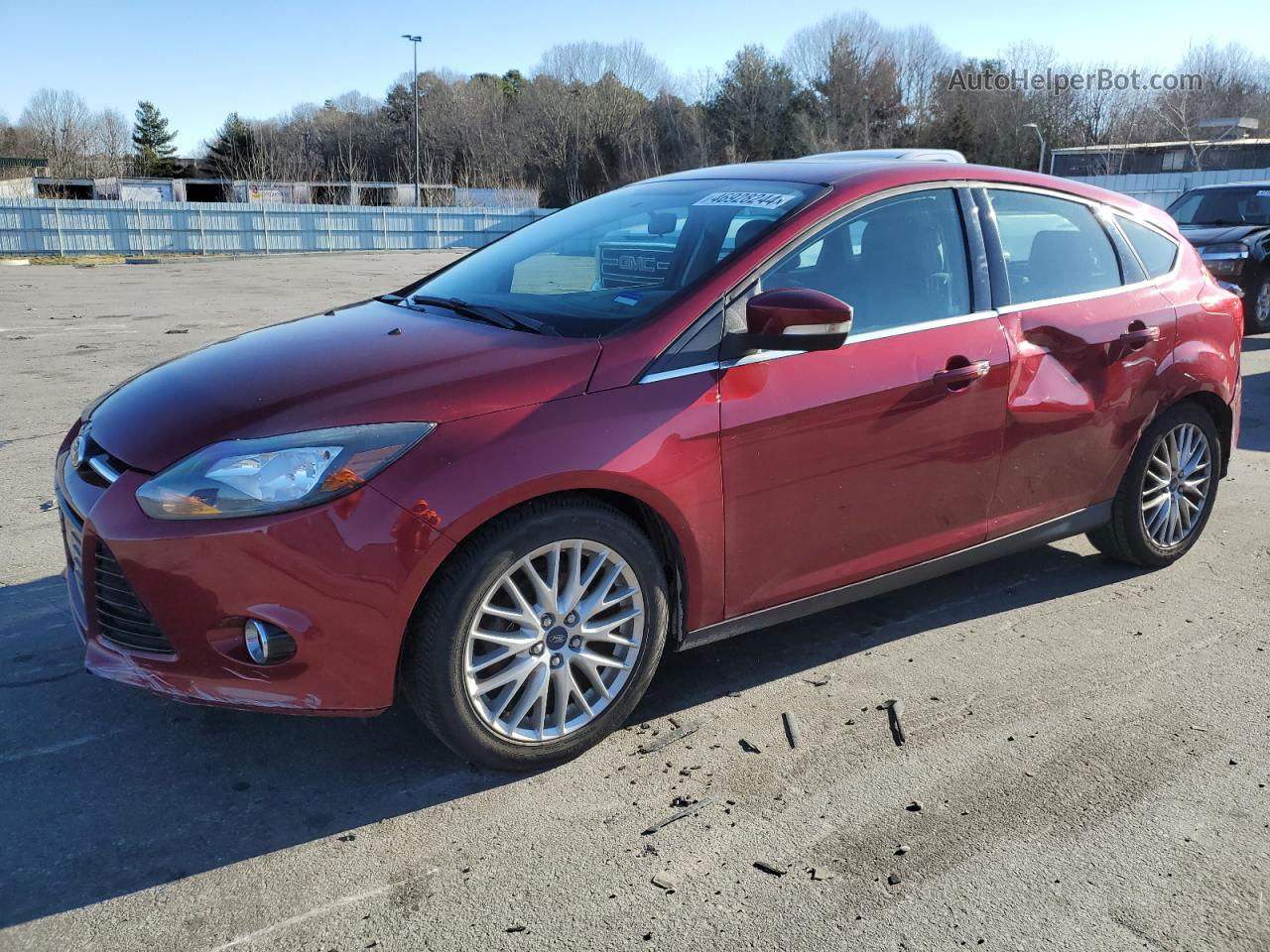 2013 Ford Focus Titanium Red vin: 1FADP3N29DL122360