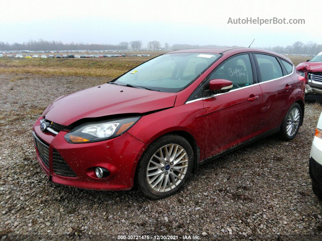 2013 Ford Focus Titanium Burgundy vin: 1FADP3N29DL156993