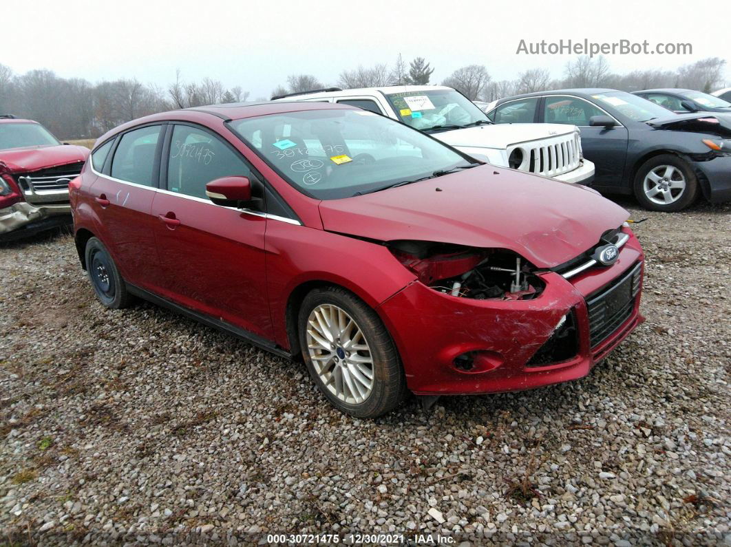 2013 Ford Focus Titanium Burgundy vin: 1FADP3N29DL156993