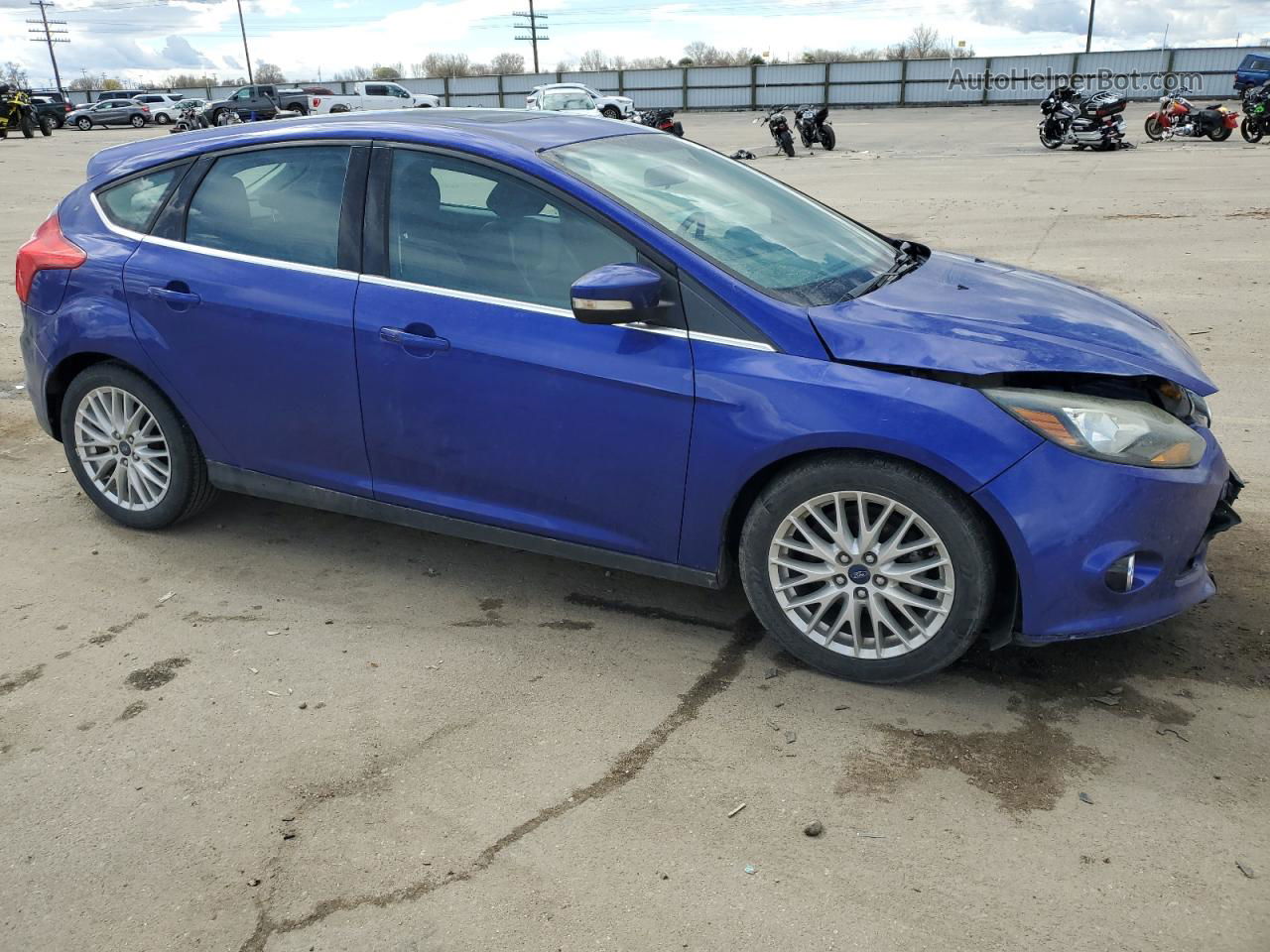 2014 Ford Focus Titanium Синий vin: 1FADP3N29EL363966