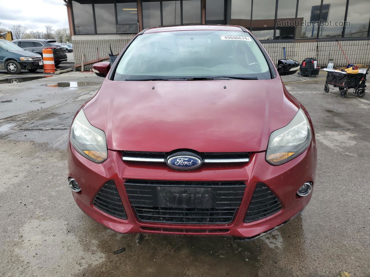 2014 Ford Focus Titanium Maroon vin: 1FADP3N29EL389581