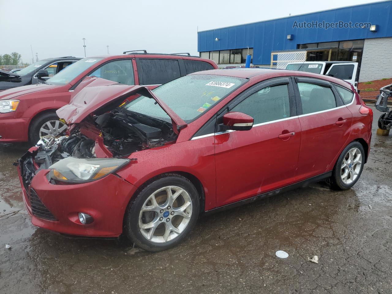 2013 Ford Focus Titanium Красный vin: 1FADP3N2XDL150734