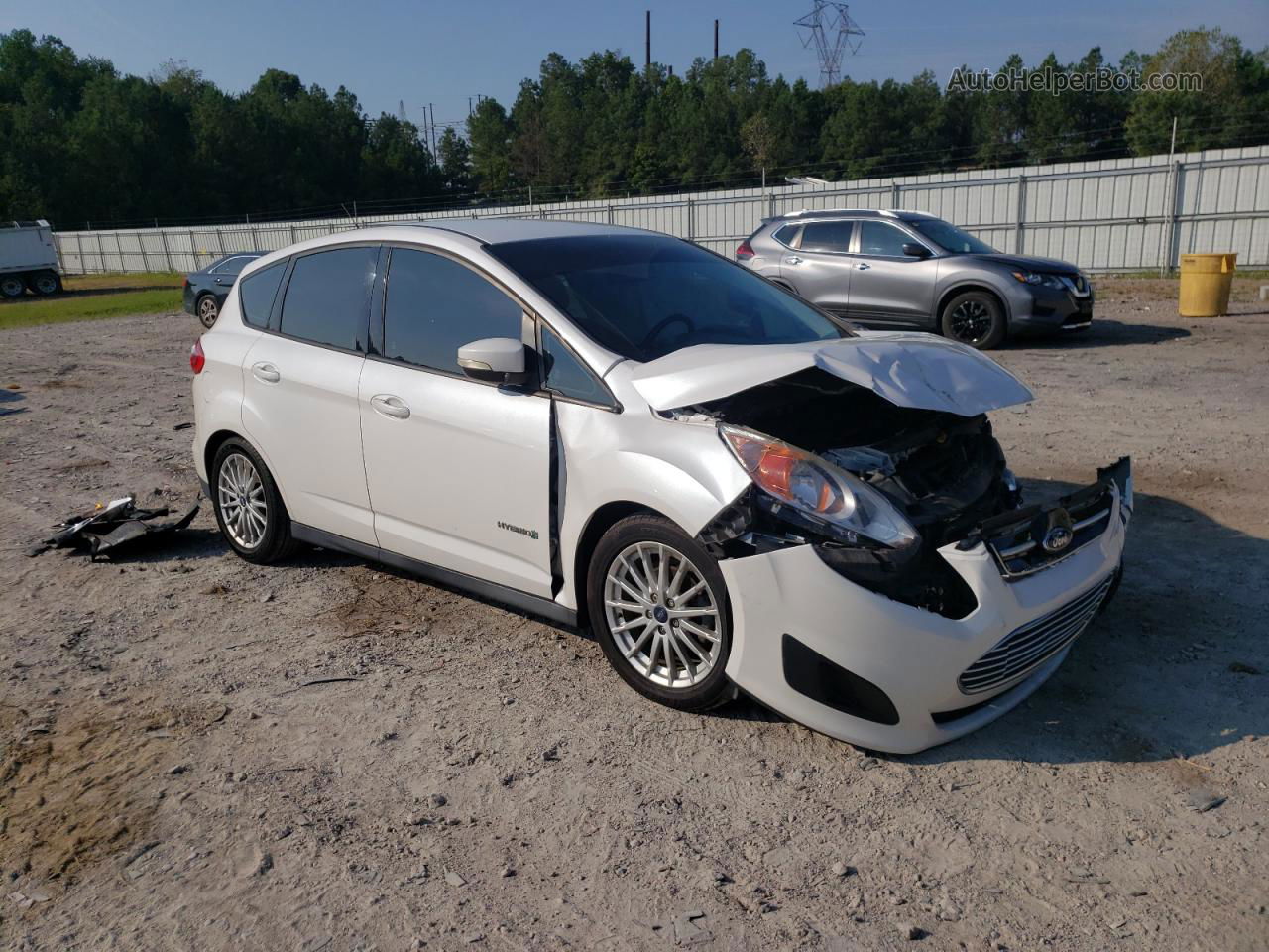 2013 Ford C-max Se White vin: 1FADP5AU4DL557807