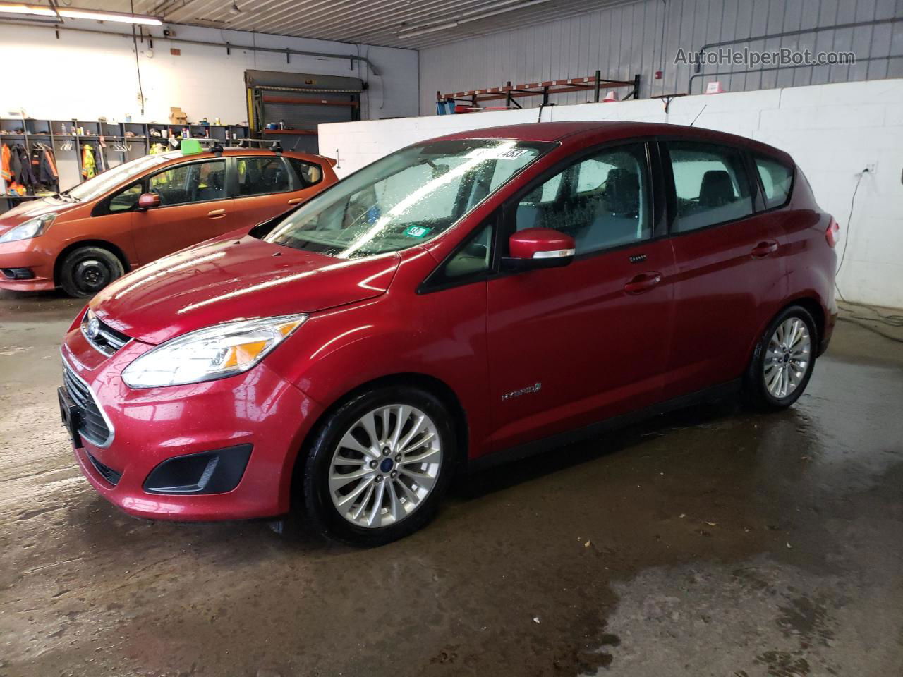 2017 Ford C-max Se Красный vin: 1FADP5AU5HL112918