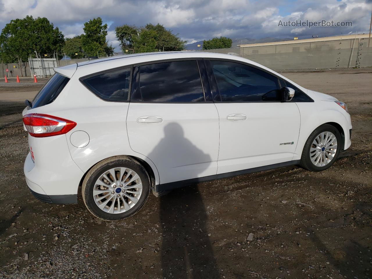 2017 Ford C-max Se White vin: 1FADP5AU6HL114144