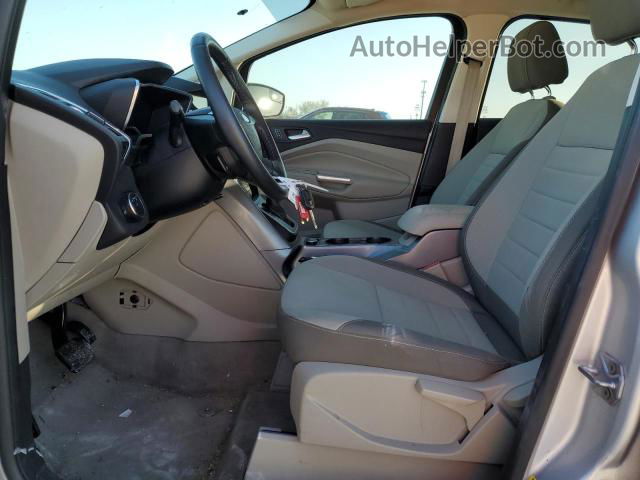 2013 Ford C-max Se Серебряный vin: 1FADP5AU7DL538409