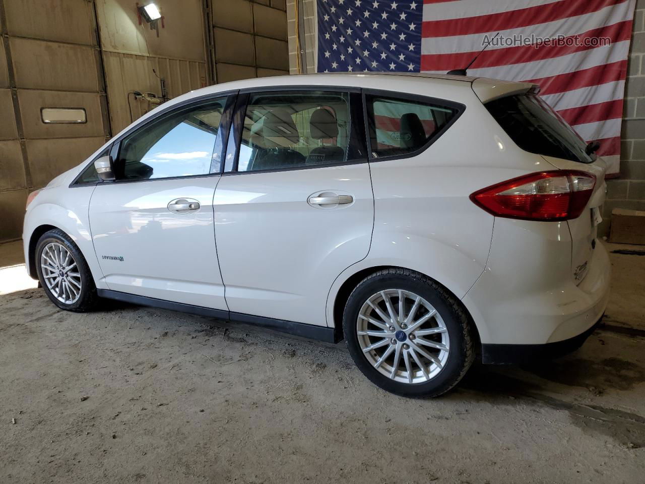 2013 Ford C-max Se Белый vin: 1FADP5AU9DL506108