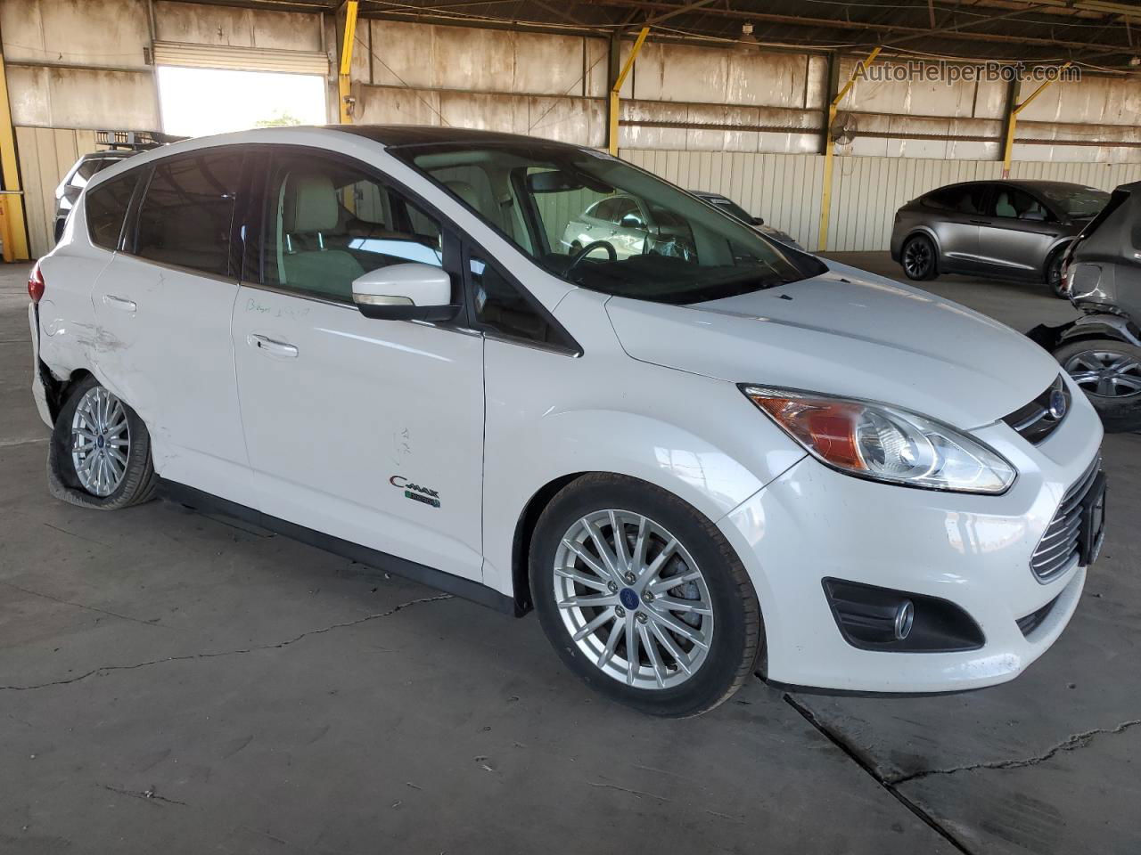 2014 Ford C-max Premium White vin: 1FADP5CU1EL511527