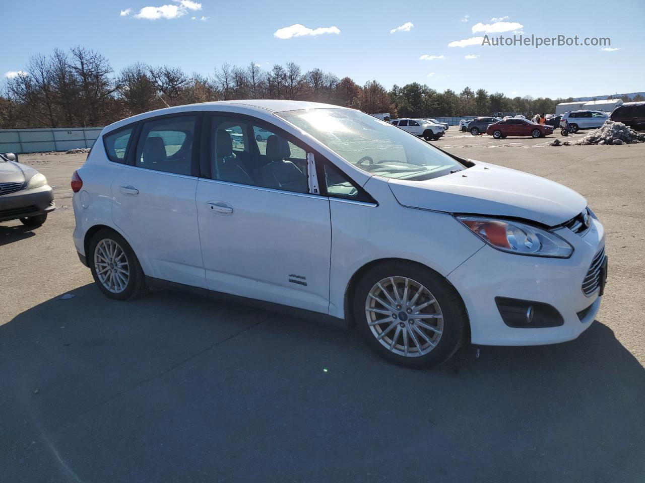 2014 Ford C-max Premium White vin: 1FADP5CU3EL512047