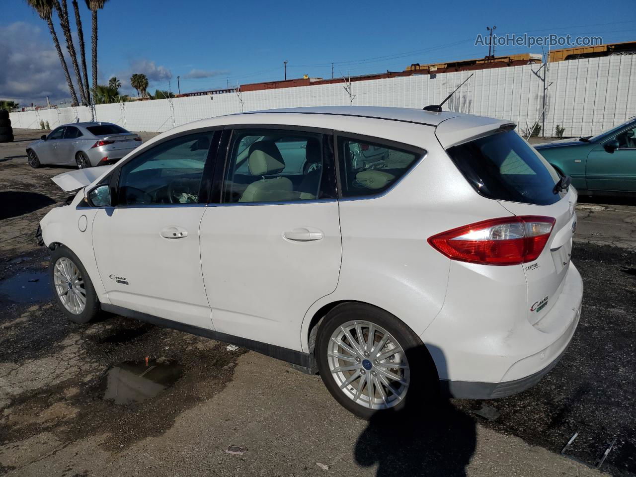 2014 Ford C-max Premium White vin: 1FADP5CU6EL508333