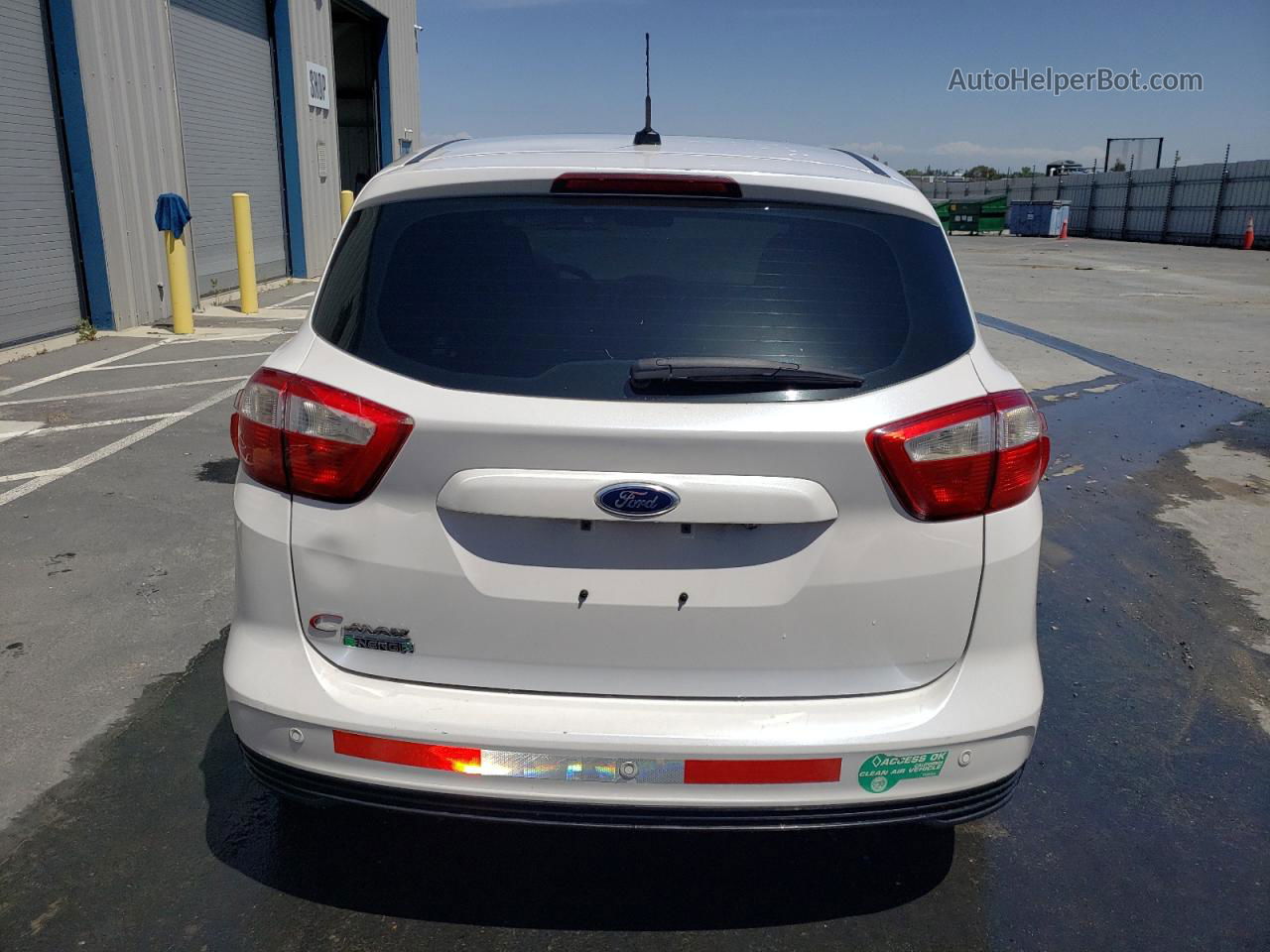 2013 Ford C-max Premium White vin: 1FADP5CU9DL548095