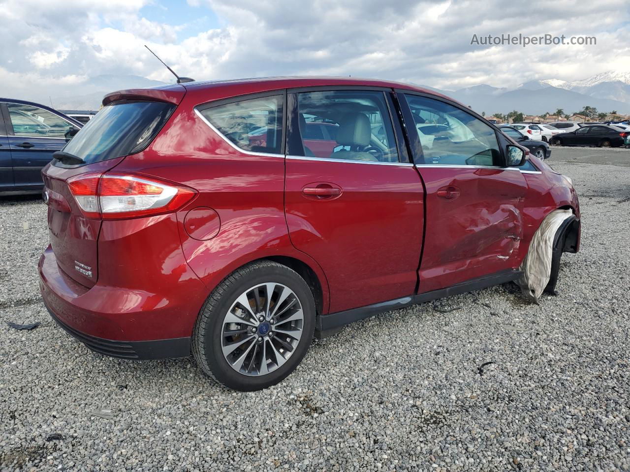 2017 Ford C-max Titanium Burgundy vin: 1FADP5DU0HL115320