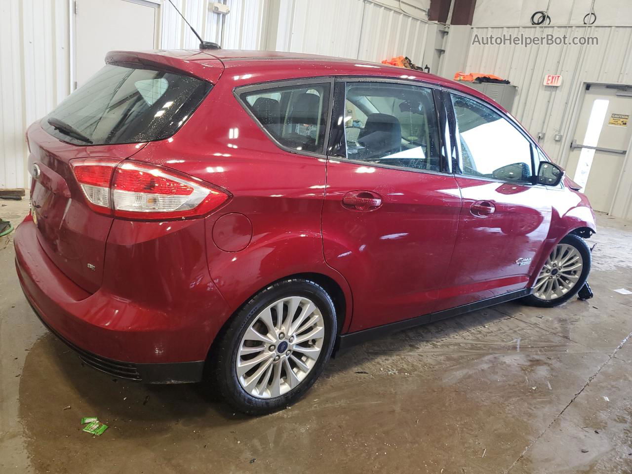 2017 Ford C-max Se Красный vin: 1FADP5EU4HL104609