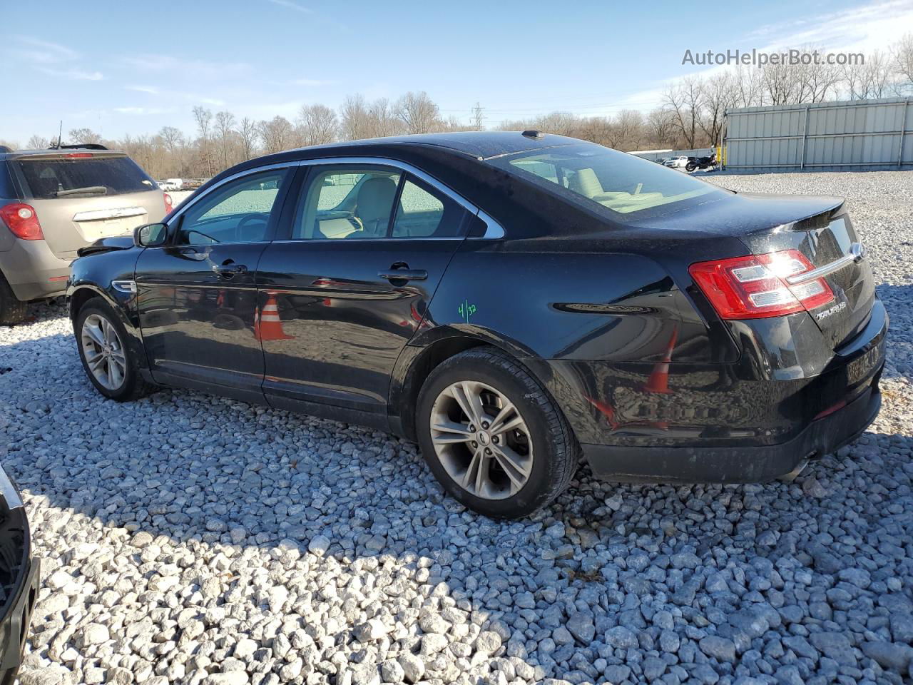 2017 Ford Taurus Se Черный vin: 1FAHP2D81HG137189