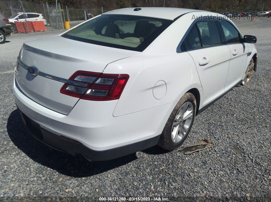 2017 Ford Taurus Se Белый vin: 1FAHP2D83HG119597