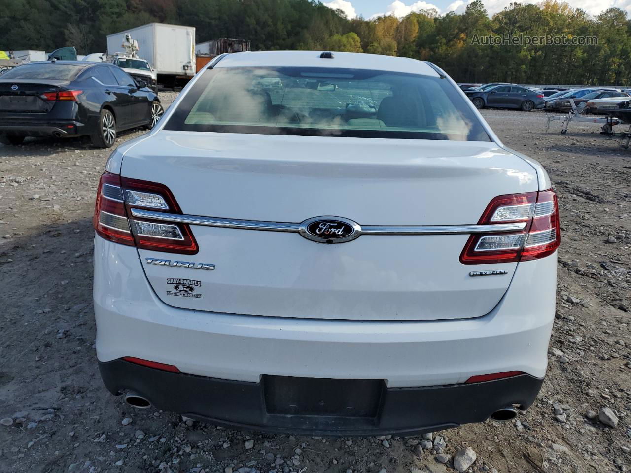 2017 Ford Taurus Se White vin: 1FAHP2D87HG112295