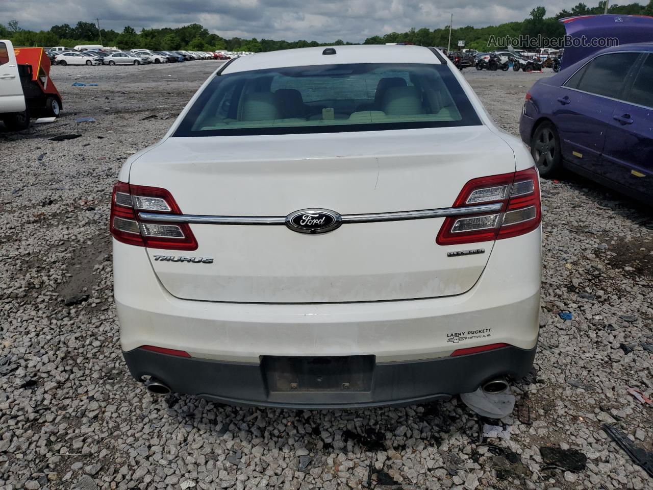 2017 Ford Taurus Se White vin: 1FAHP2D89HG136839