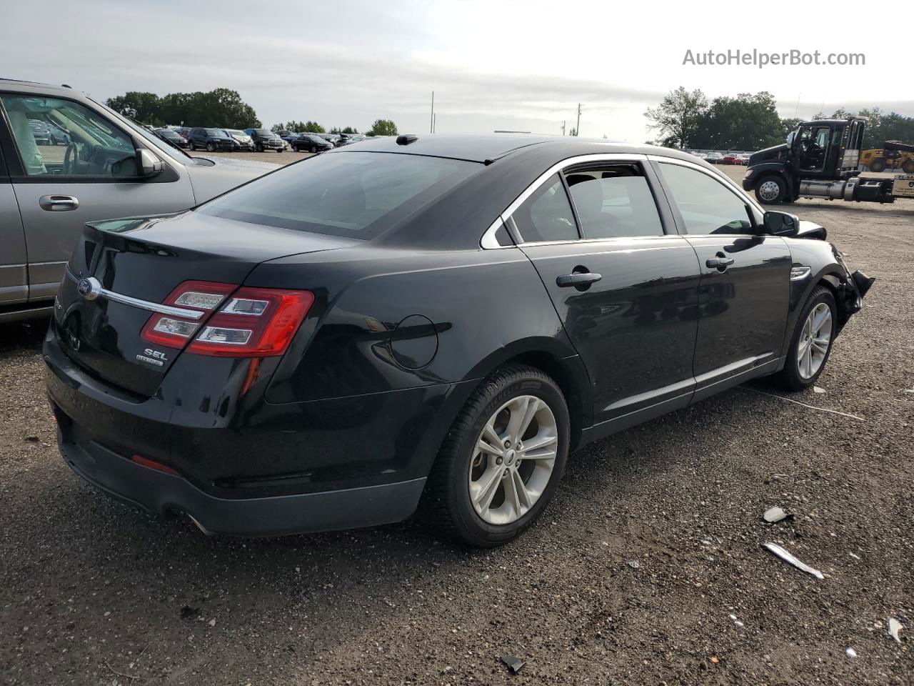 2017 Ford Taurus Sel Черный vin: 1FAHP2E82HG106208