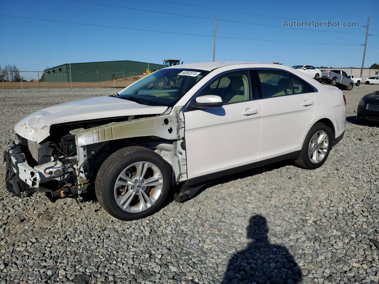 2017 Ford Taurus Sel Белый vin: 1FAHP2E82HG122179