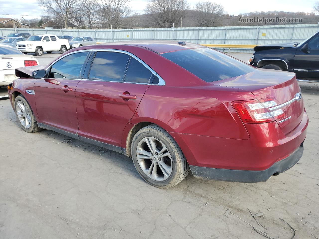 2017 Ford Taurus Sel Красный vin: 1FAHP2E82HG125860