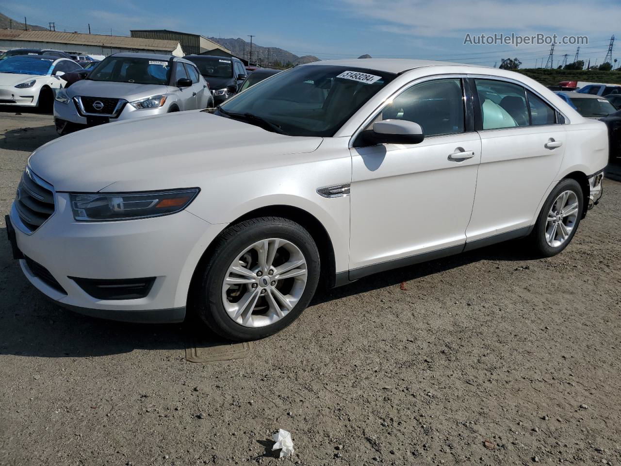 2017 Ford Taurus Sel White vin: 1FAHP2E89HG106464