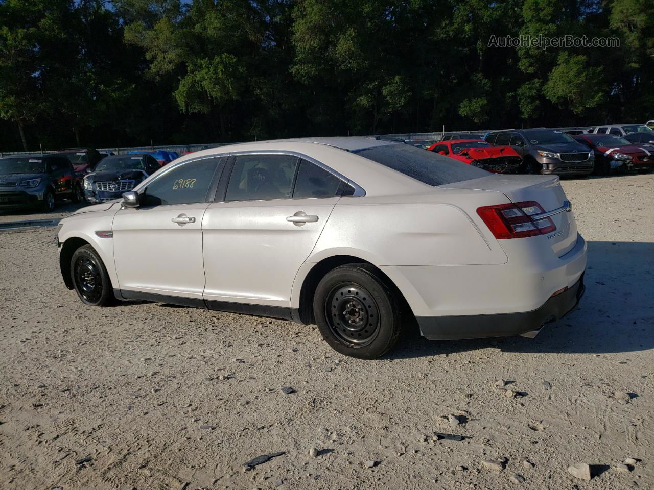 2017 Ford Taurus Limited White vin: 1FAHP2F84HG102210