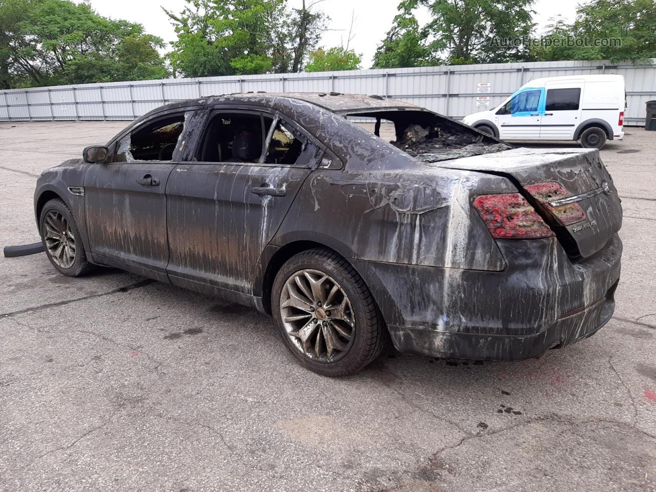 2017 Ford Taurus Limited Burn vin: 1FAHP2F85HG104774