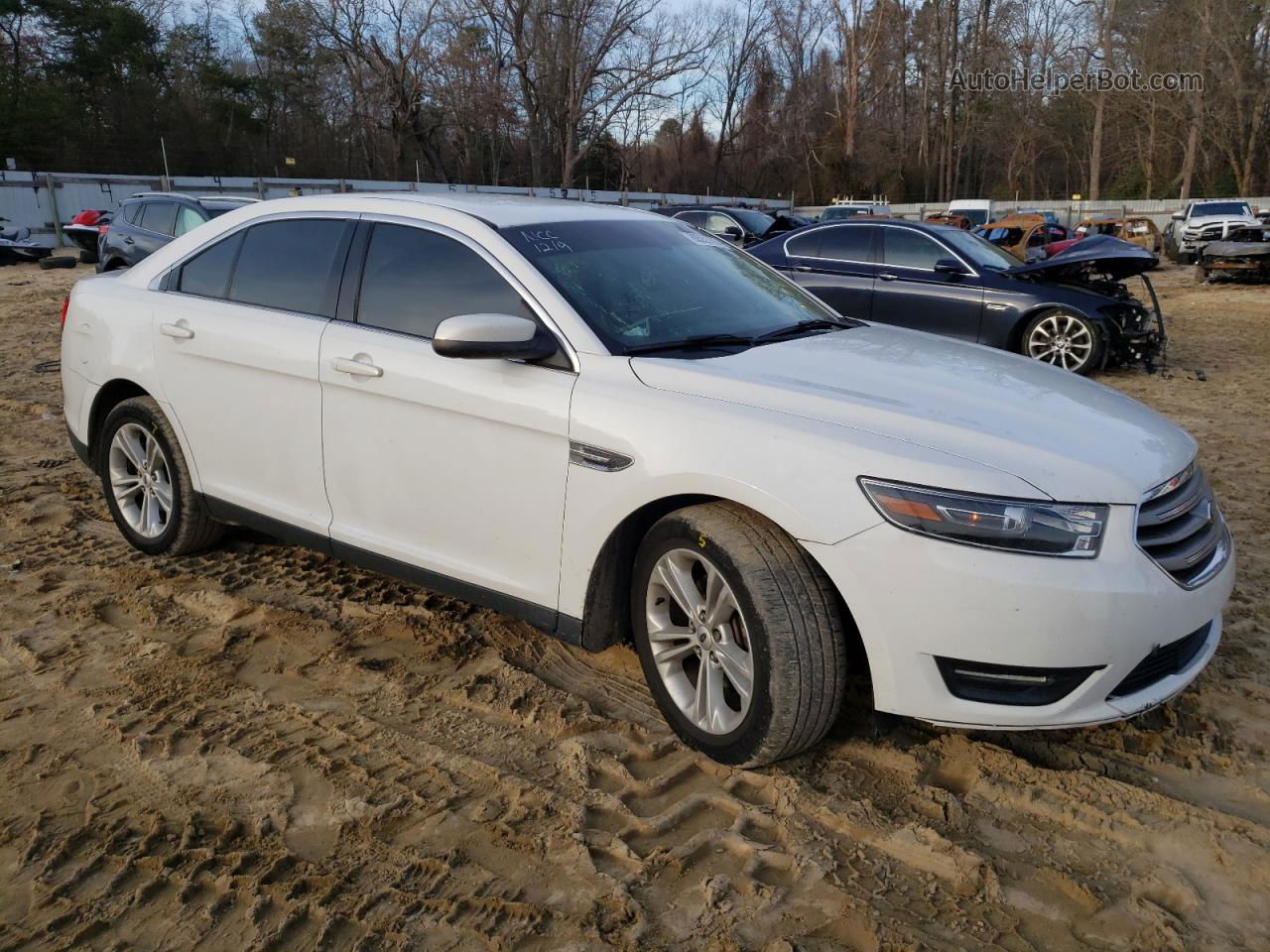 2017 Ford Taurus Sel White vin: 1FAHP2H89HG127035