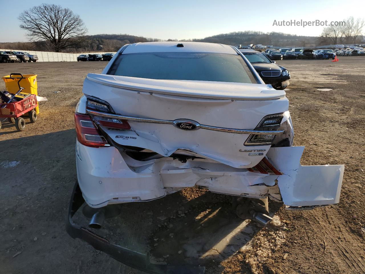 2017 Ford Taurus Limited White vin: 1FAHP2J88HG129658