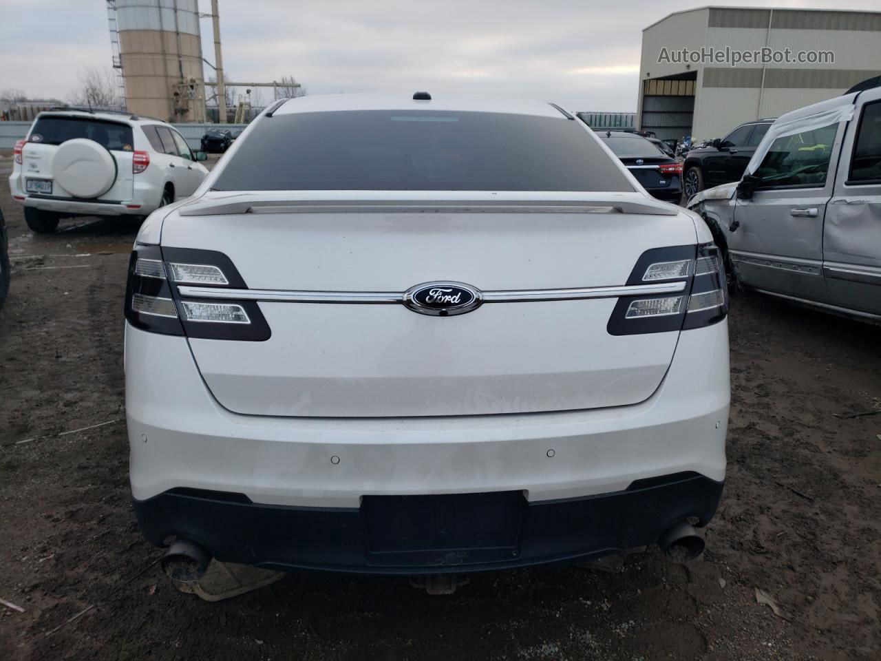 2017 Ford Taurus Sho White vin: 1FAHP2KT6HG135817