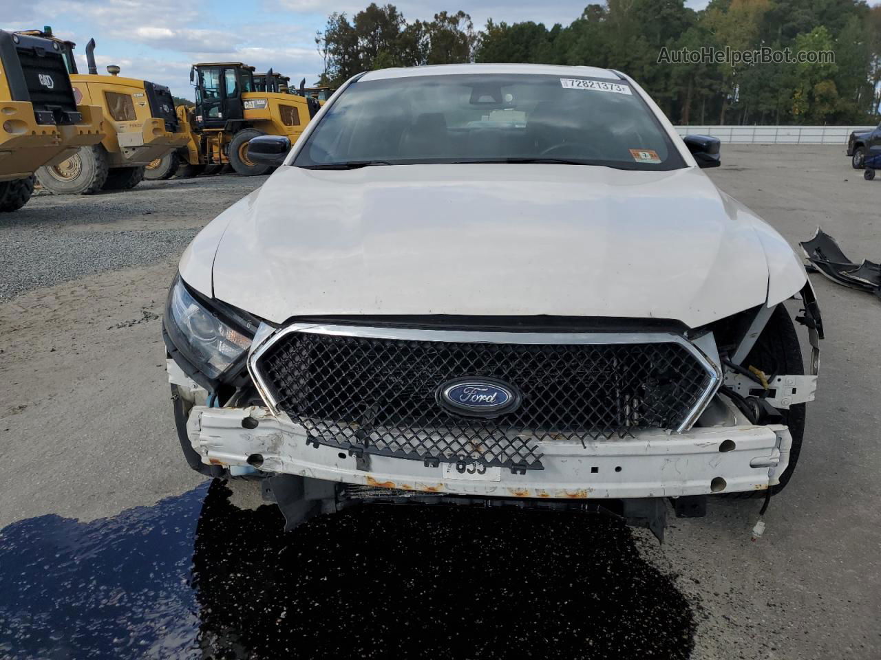 2017 Ford Taurus Sho White vin: 1FAHP2KT7HG127340