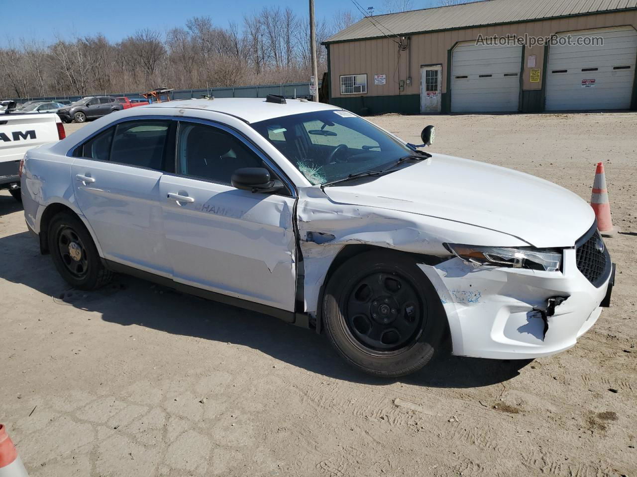 2017 Ford Taurus Police Interceptor White vin: 1FAHP2MK1HG128066