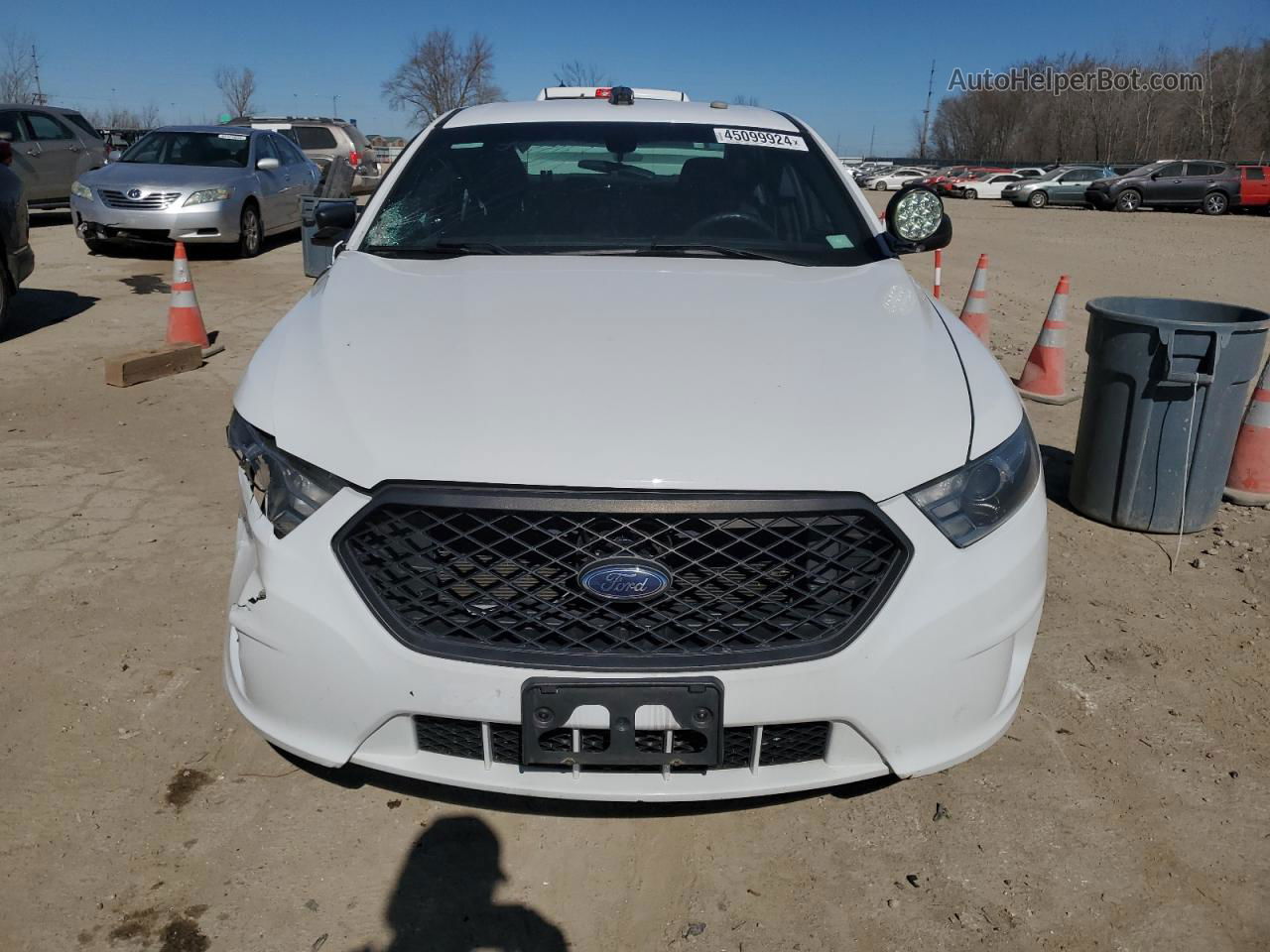 2017 Ford Taurus Police Interceptor White vin: 1FAHP2MK1HG128066