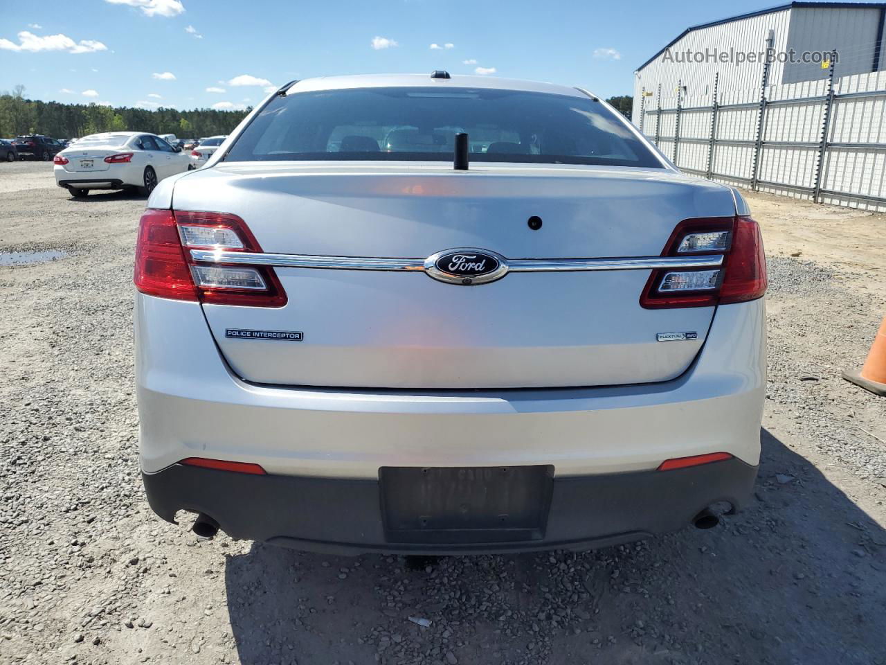 2017 Ford Taurus Police Interceptor Silver vin: 1FAHP2MK5HG103137