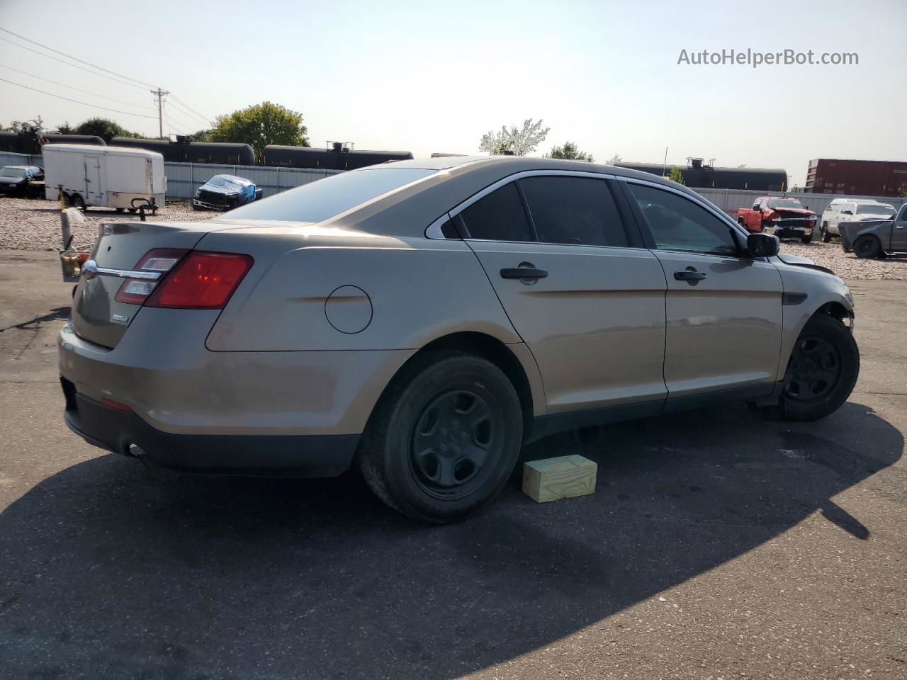 2017 Ford Taurus Police Interceptor Бежевый vin: 1FAHP2MKXHG108737